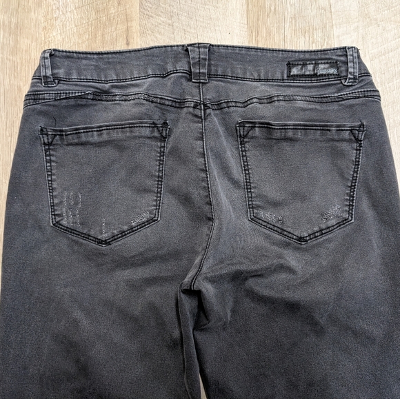 Democracy Gray Freedom Ankle Skimmer Jeans Bead Embroidered Size 8 - Picture 7 of 12